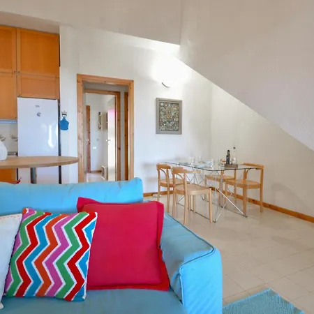 Semesterbostad 2 Bedroom Cozy In *